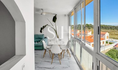 Resale - Apartment / flat - Orihuela Costa - Punta Prima