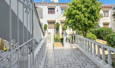 Resale - Bungalow - Torrevieja - Los Balcones - Los Altos del Edén