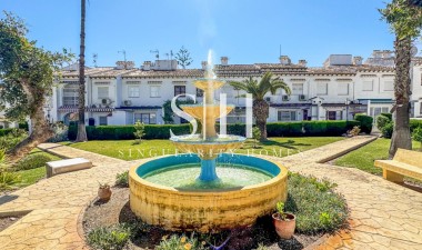 Resale - Bungalow - Torrevieja - Los Balcones - Los Altos del Edén