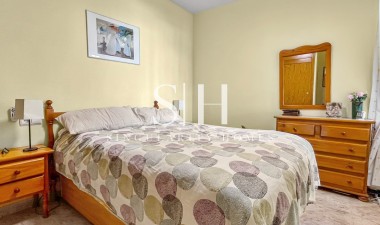 Återförsäljning - Bungalow - Orihuela Costa - Playa Flamenca