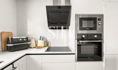 Resale - Apartment / flat - Orihuela Costa - Los Altos