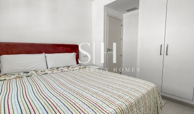 Resale - Apartment / flat - Orihuela Costa - Los Dolses