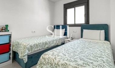 Resale - Apartment / flat - Orihuela Costa - Los Dolses