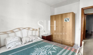 Odsprzedaż - Bungalow - Torrevieja - Nueva Torrevieja - Aguas Nuevas