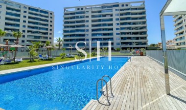 Resale - Apartment / flat - Orihuela Costa - Punta Prima