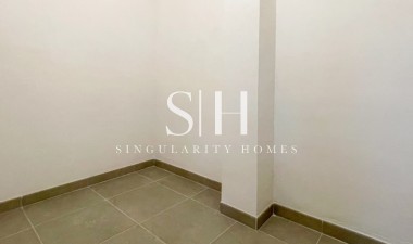 Resale - Apartment / flat - Orihuela Costa - Punta Prima