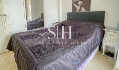Resale - House - Orihuela Costa - La Rioja