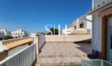 Odsprzedaż - Dom - Torrevieja - Costa Blanca