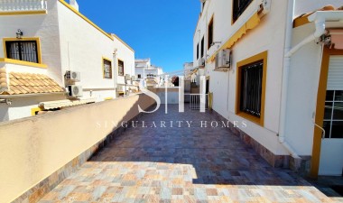 Odsprzedaż - Dom - Torrevieja - Costa Blanca