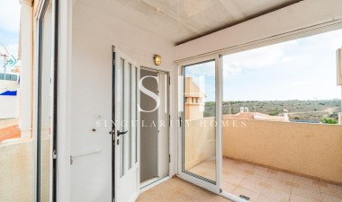 Odsprzedaż - Bungalow - Torrevieja - La Siesta - El Salado - Torreta