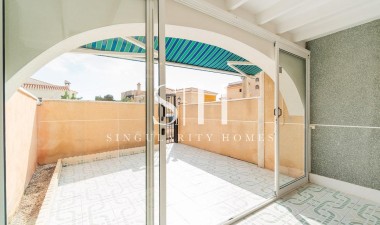Odsprzedaż - Bungalow - Torrevieja - La Siesta - El Salado - Torreta