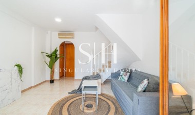 Odsprzedaż - Bungalow - Torrevieja - La Siesta - El Salado - Torreta