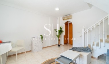 Odsprzedaż - Bungalow - Torrevieja - La Siesta - El Salado - Torreta