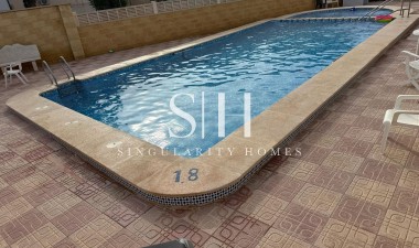 Odsprzedaż - Bungalow - Torrevieja - La Siesta - El Salado - Torreta