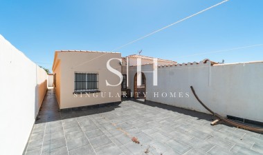 Resale - Villa - Torrevieja - Torreta florida