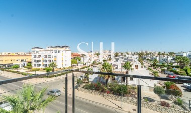 Odsprzedaż - Mieszkanie w bloku - Orihuela Costa - Costa Blanca