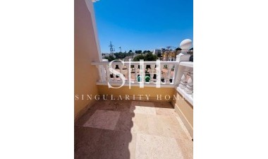 Återförsäljning - Villa - Orihuela Costa - Costa Blanca