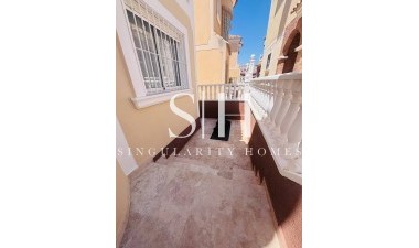 Återförsäljning - Villa - Orihuela Costa - Costa Blanca