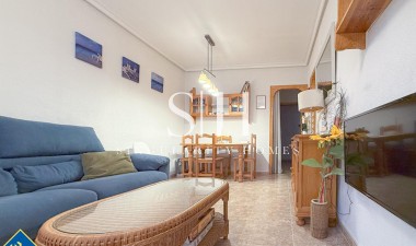 Resale - Apartment / flat - Torrevieja - Playa de los locos