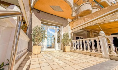 Resale - Apartment / flat - Torrevieja - Playa de los locos