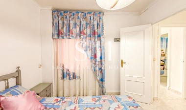 Resale - Apartment / flat - Torrevieja - Playa de los locos