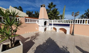 Odsprzedaż - Villa - Torrevieja - Los Frutales