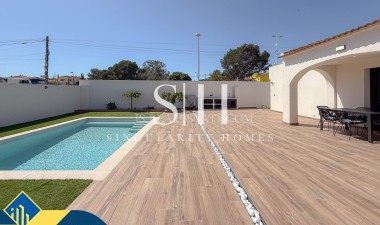Odsprzedaż - Villa - Torrevieja - Los Balcones
