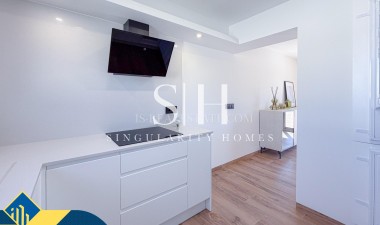 Odsprzedaż - Villa - Torrevieja - Los Balcones