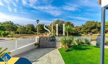 Resale - Villa - Orihuela Costa - La Regia