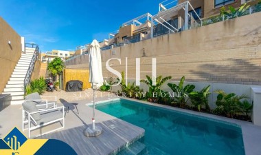 Resale - Villa - Orihuela Costa - La Regia