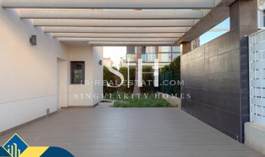 Resale - Villa - Orihuela Costa - Lomas de Cabo Roig