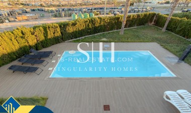 Resale - Villa - Orihuela Costa - Lomas de Cabo Roig