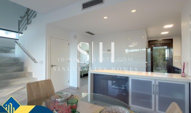 Resale - Villa - Orihuela Costa - Lomas de Cabo Roig