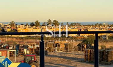 Resale - Villa - Orihuela Costa - Lomas de Cabo Roig