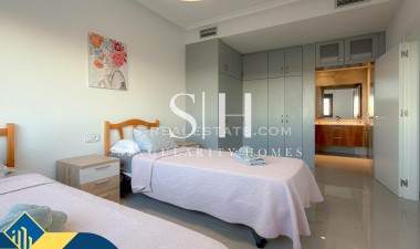 Resale - Villa - Orihuela Costa - Lomas de Cabo Roig