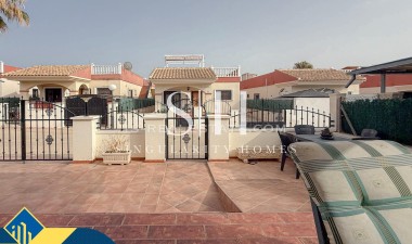 Återförsäljning - Villa - Torrevieja - Aguas Nuevas