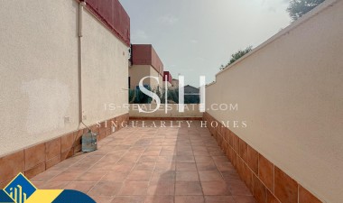 Återförsäljning - Villa - Torrevieja - Aguas Nuevas