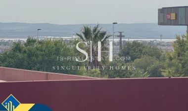 Återförsäljning - Villa - Torrevieja - Aguas Nuevas