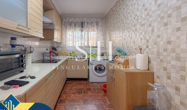 Återförsäljning - Villa - Torrevieja - Aguas Nuevas