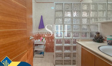 Återförsäljning - Villa - Torrevieja - Aguas Nuevas