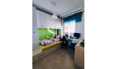Resale - Villa - Torrevieja - Aguas nuevas 1