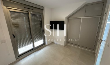 Reventa - Villa - Orihuela Costa - PAU 26