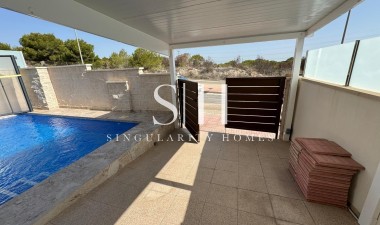 Reventa - Villa - Orihuela Costa - PAU 26