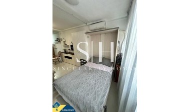 Resale - Apartment / flat - Torrevieja - Playa de los locos