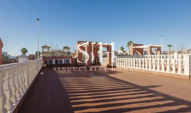 Перепродажа - Villa - Torrevieja - Aguas Nuevas