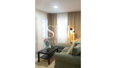 Resale - Apartment / flat - Torrevieja - Playa de los locos
