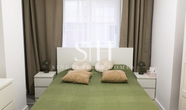 Resale - Apartment / flat - Torrevieja - Playa de los locos