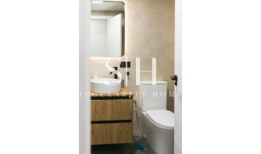 Resale - Apartment / flat - Torrevieja - Playa de los locos