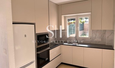 Reventa - Villa - Orihuela Costa - PAU 26