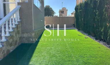 Reventa - Villa - Orihuela Costa - PAU 26
